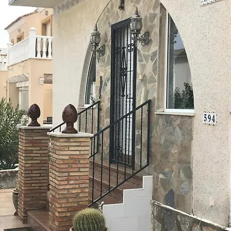 Casa Antony * 산 미겔 데 살리나스